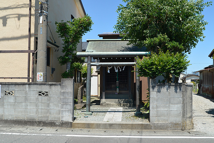 町⽥⼭神社